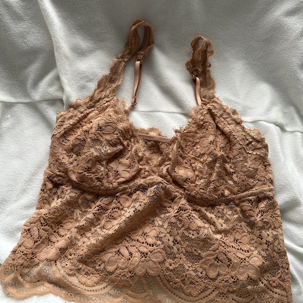 Lace Bralette in Tan